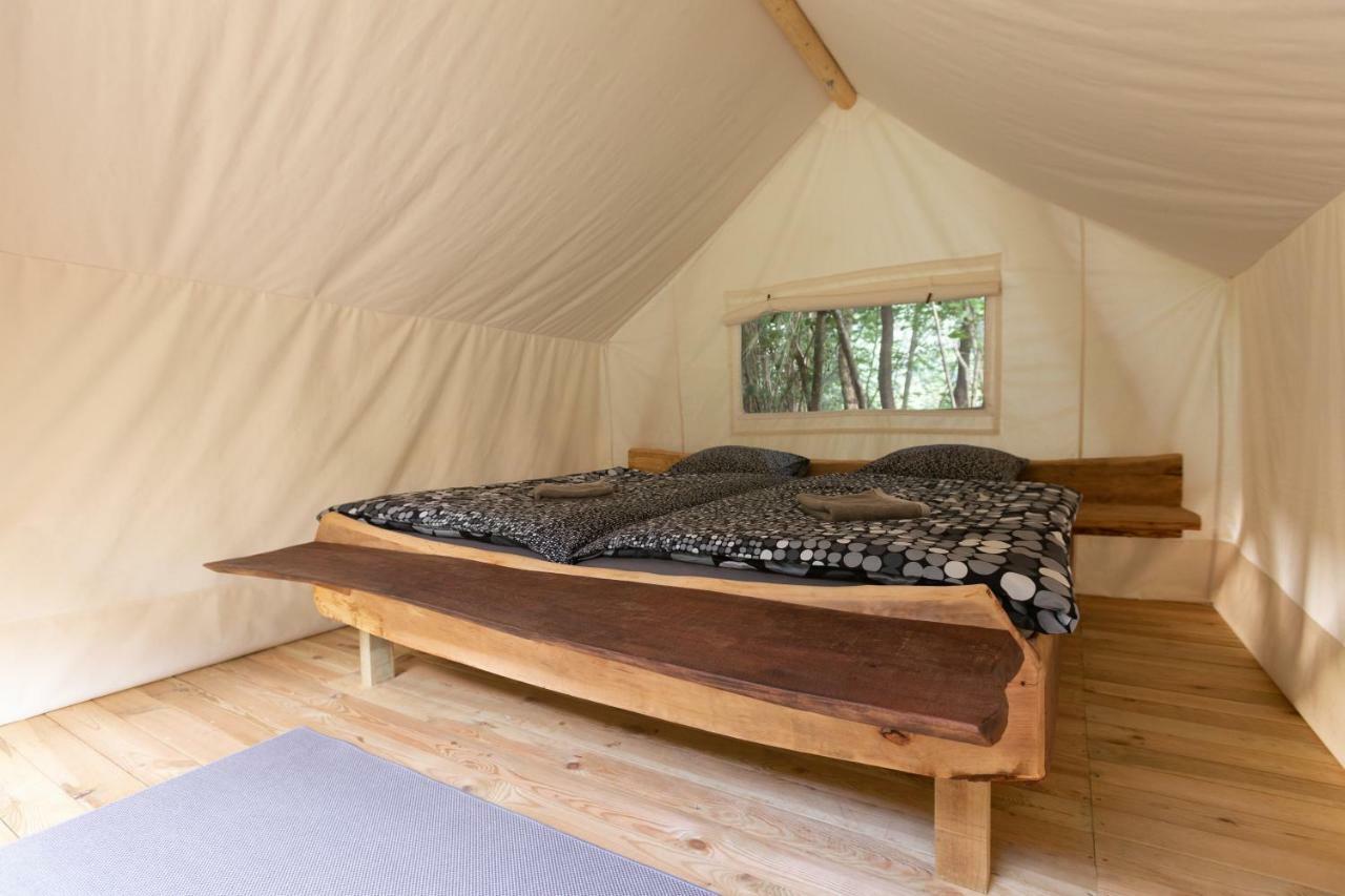 Adrenaline Check Camping 보베츠 외부 사진